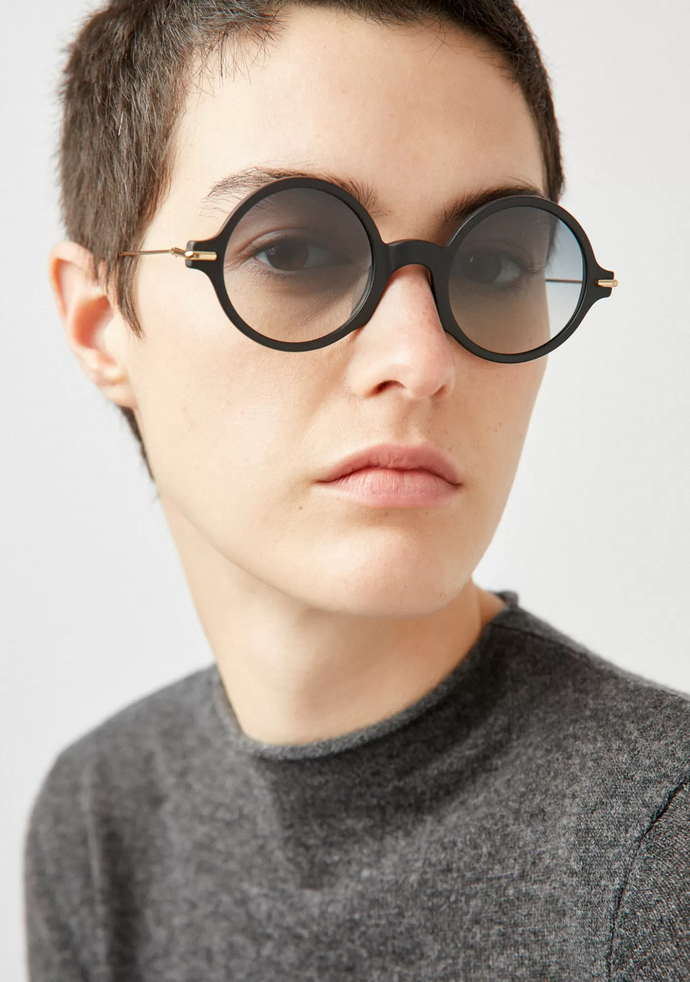 huxley_1_3.webp Kaleos Huxley 1 Clearance