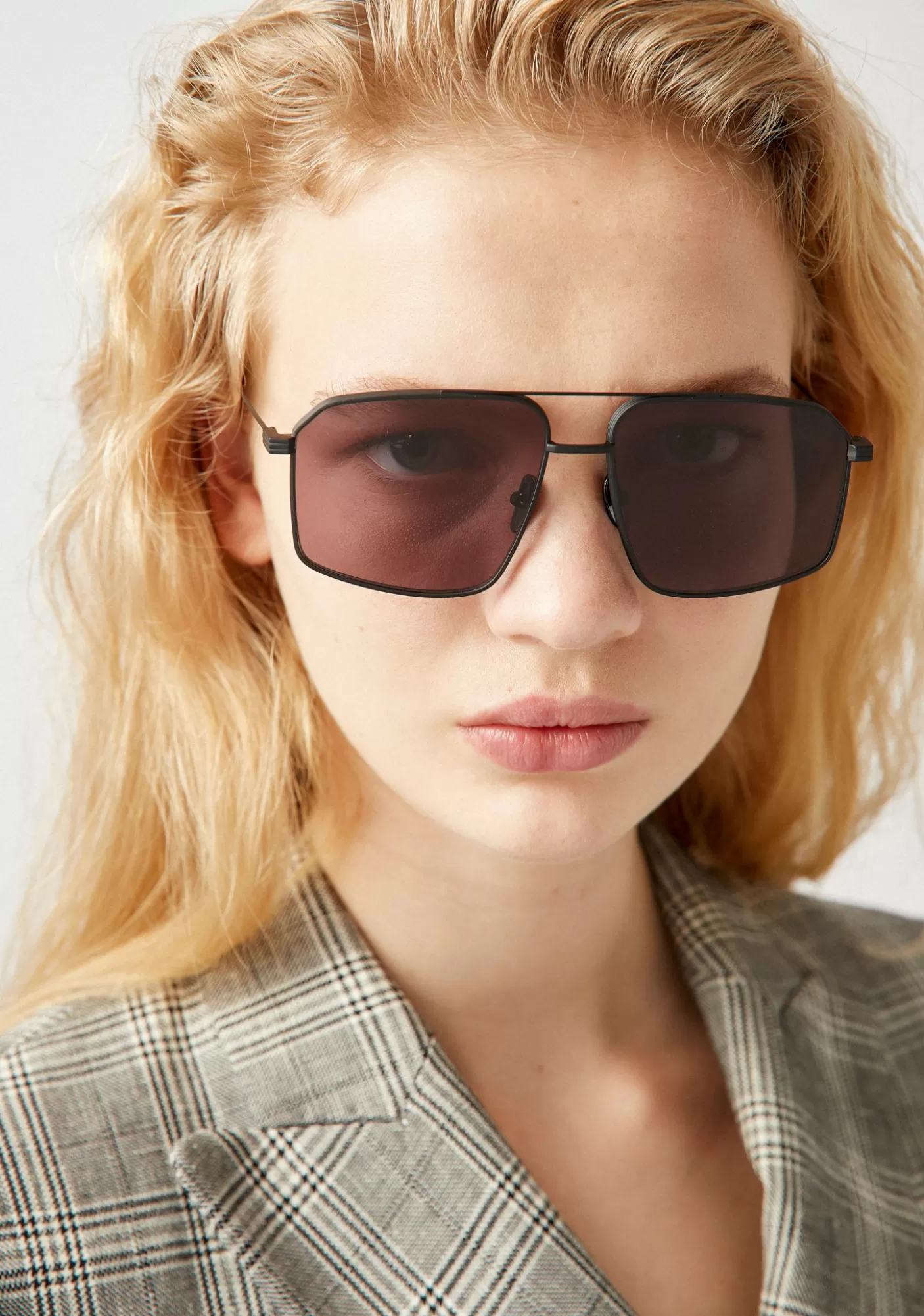 sisters_1_titanio_3.webp Kaleos Sisters 1 Titanio Best