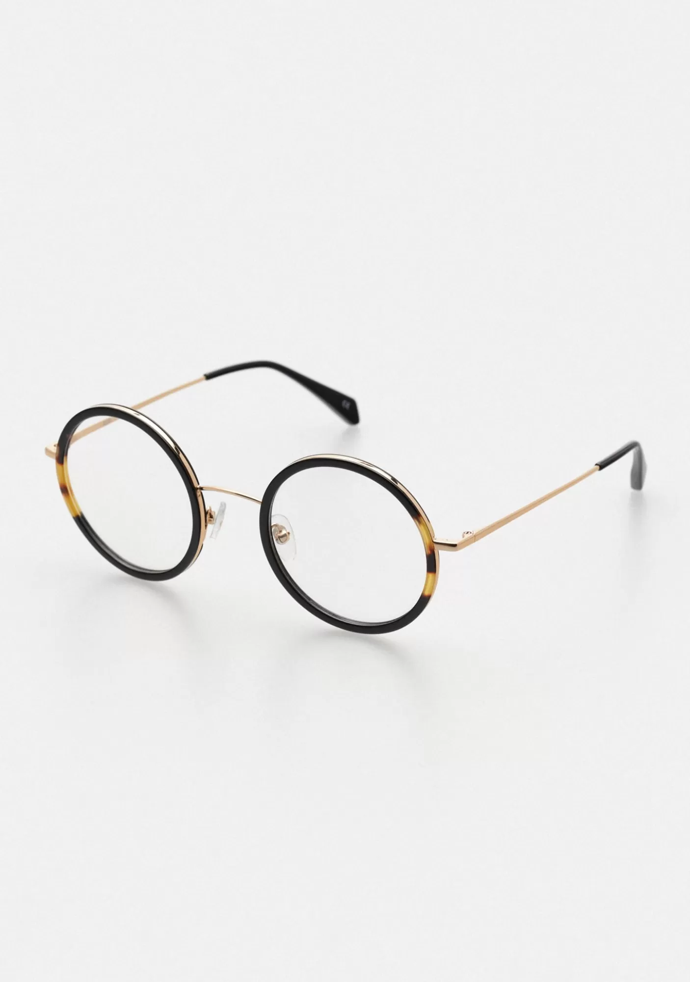 twohey_1_4.webp Kaleos Twohey 1 Discount